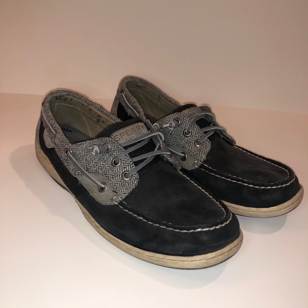 Women’s Sperry Black & Grey Songfish Boat Shoe s10